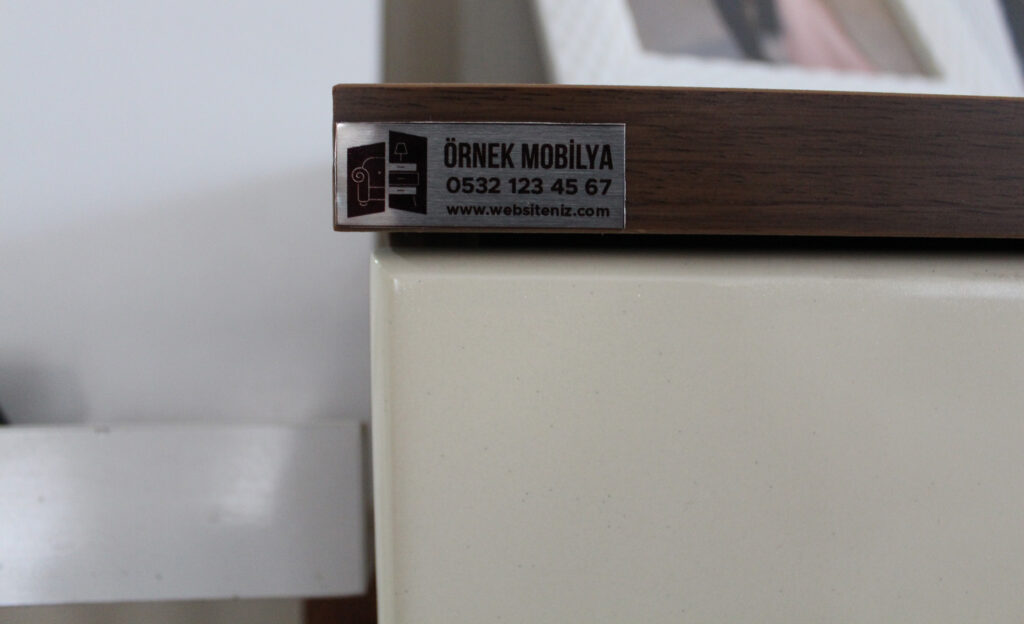 Mobilya ve Dekorasyon Metal Etiket